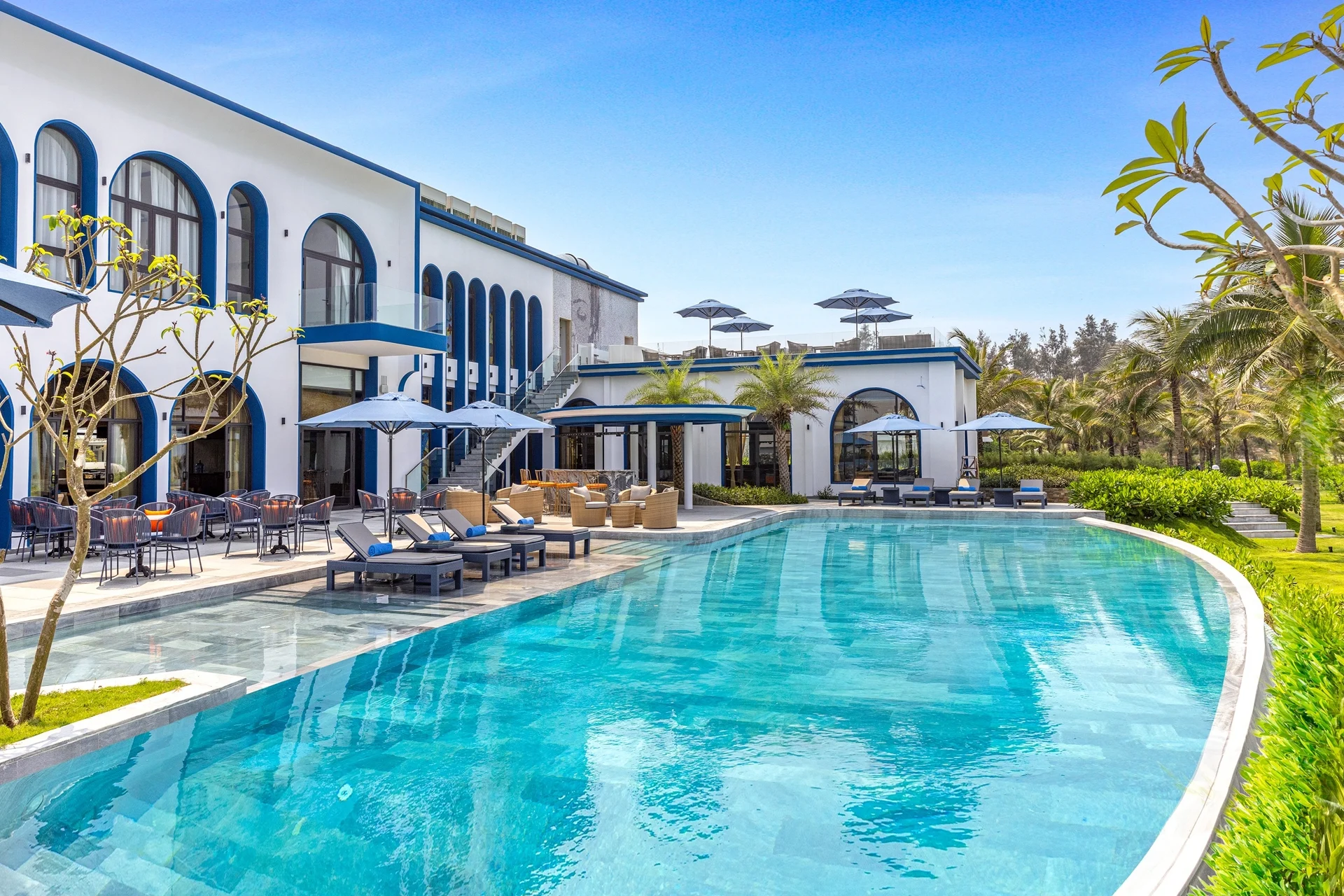 Royal Shore Beachclub thuộc Royal Capital Group chính thức ra mắt tại Hội An